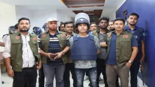চট্টগ্রামে চাঁদাবাজির মামলায় ডেভিড ইমনের ৫ দিনের রিমান্ড মঞ্জুর
