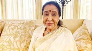 কিংবদন্তী সঙ্গীতশিল্পী আশা ভোঁসলের জীবনাবসান